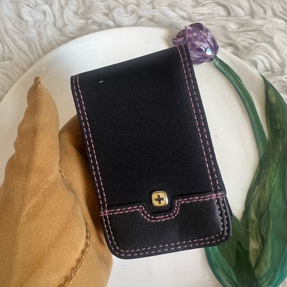 Compact Rhea Swiss holder - Picture 3 of 9